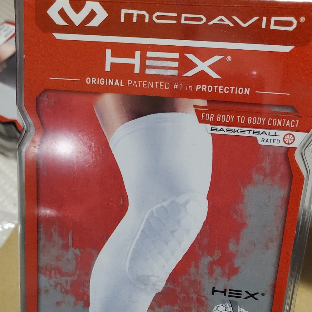 NWT McDavid HEX leg sleeve
